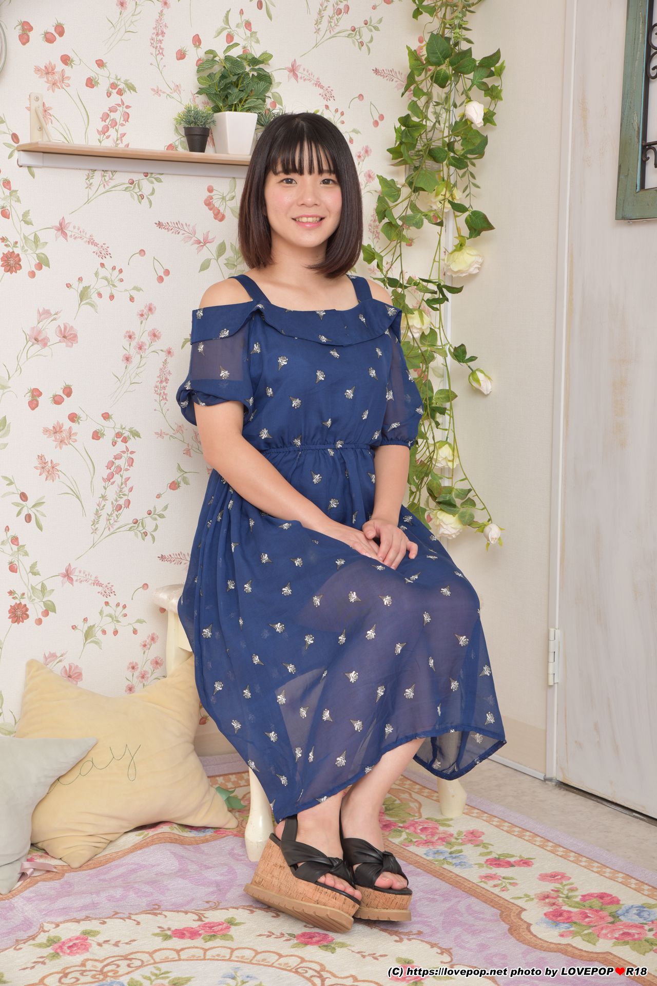 Riko Sato Halaman 47 No.75a15b