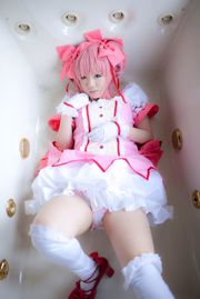 Mana Tanaka "Puella Magi Madoka Magica" Kaname Madoka [Canal de cosplay]