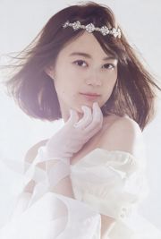 [Grandes espíritus cómicos semanales] Ikuta Erika Ikuta Erika 2018 No.21-22 Revista fotográfica