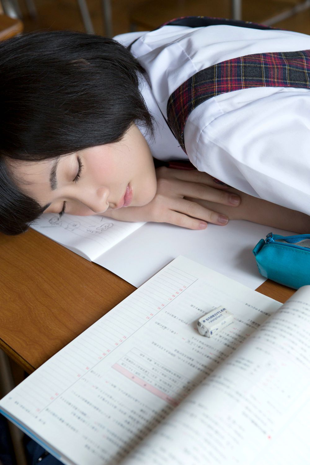 Rena Matsui Page 4 No.5a5d94
