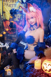 [Net Red COSER Photo] Bu Mikon - Dangerous Beast Tamamo Front