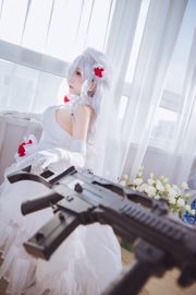 [网 红 Coser] Hinai Jiao "g36c Kleid"