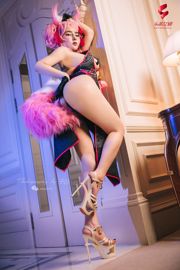 Wen Xinyi "Yuzaoqian · Secretary Fox COSPLAY" [Dea delle parole in prima pagina]